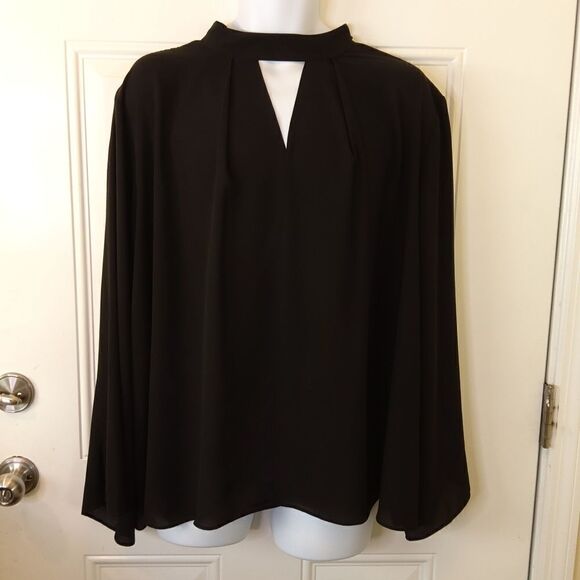 (3/$20) Cato black long sleeve blouse with back slipper and buttons - Picture 1 of 13